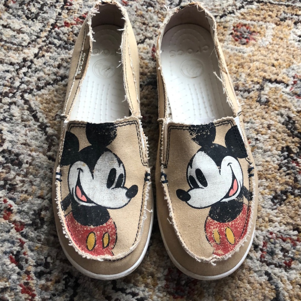 CROCS Tan Mickey Mouse Flats